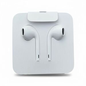 Apple Wired EarPods with Lightning Connector